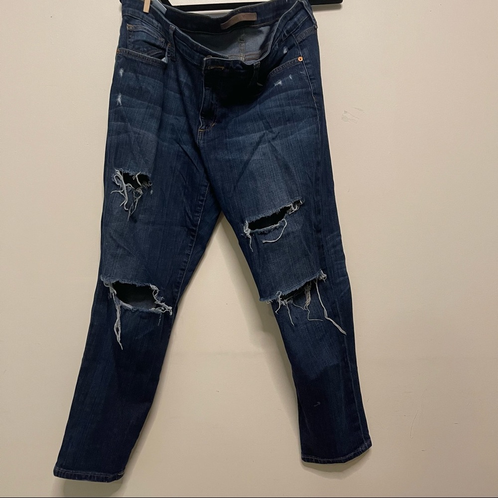 Straight leg blue wash jeans